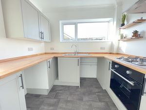 Red Barn Road- click for photo gallery